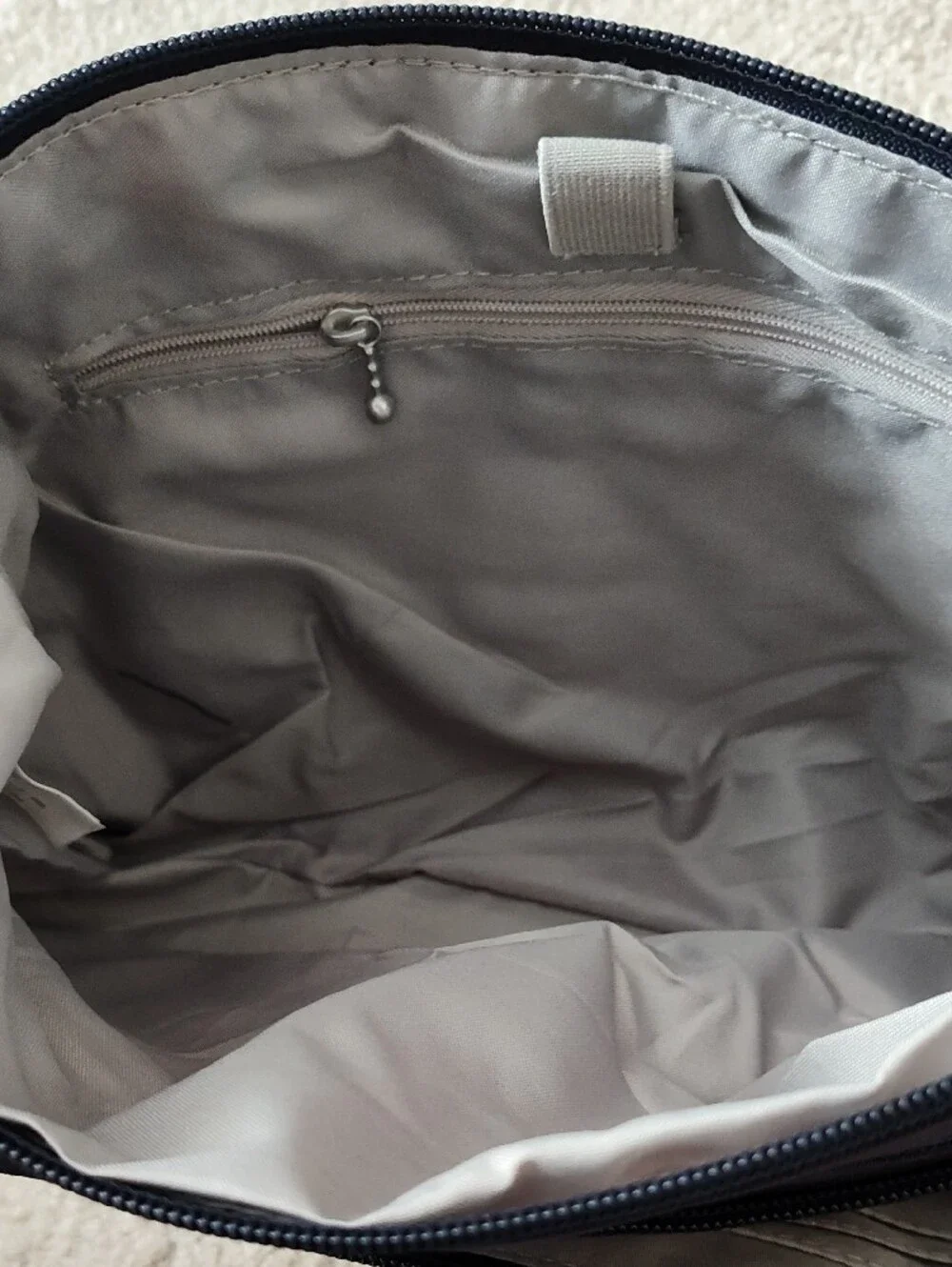 Baggallini compact black
